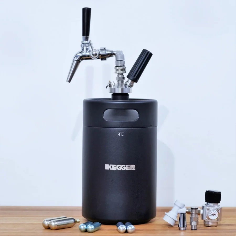 4l-insulated-mini-keg-2_2000x.webp 4l-insulated-mini-keg-2_2000x.webp - Fiçila Mini Fıçı Sistemi